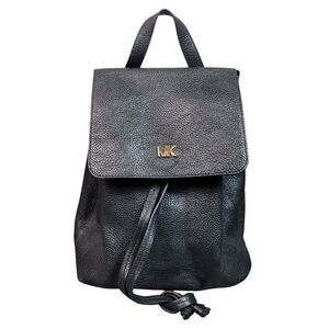 Michael Kors Junie Flap Medium Black Pebble Leather Backpack Handbag Goldl Logo Michael Kors Junie Flap Medium Black Pebble Leather Backpack  main image 3
